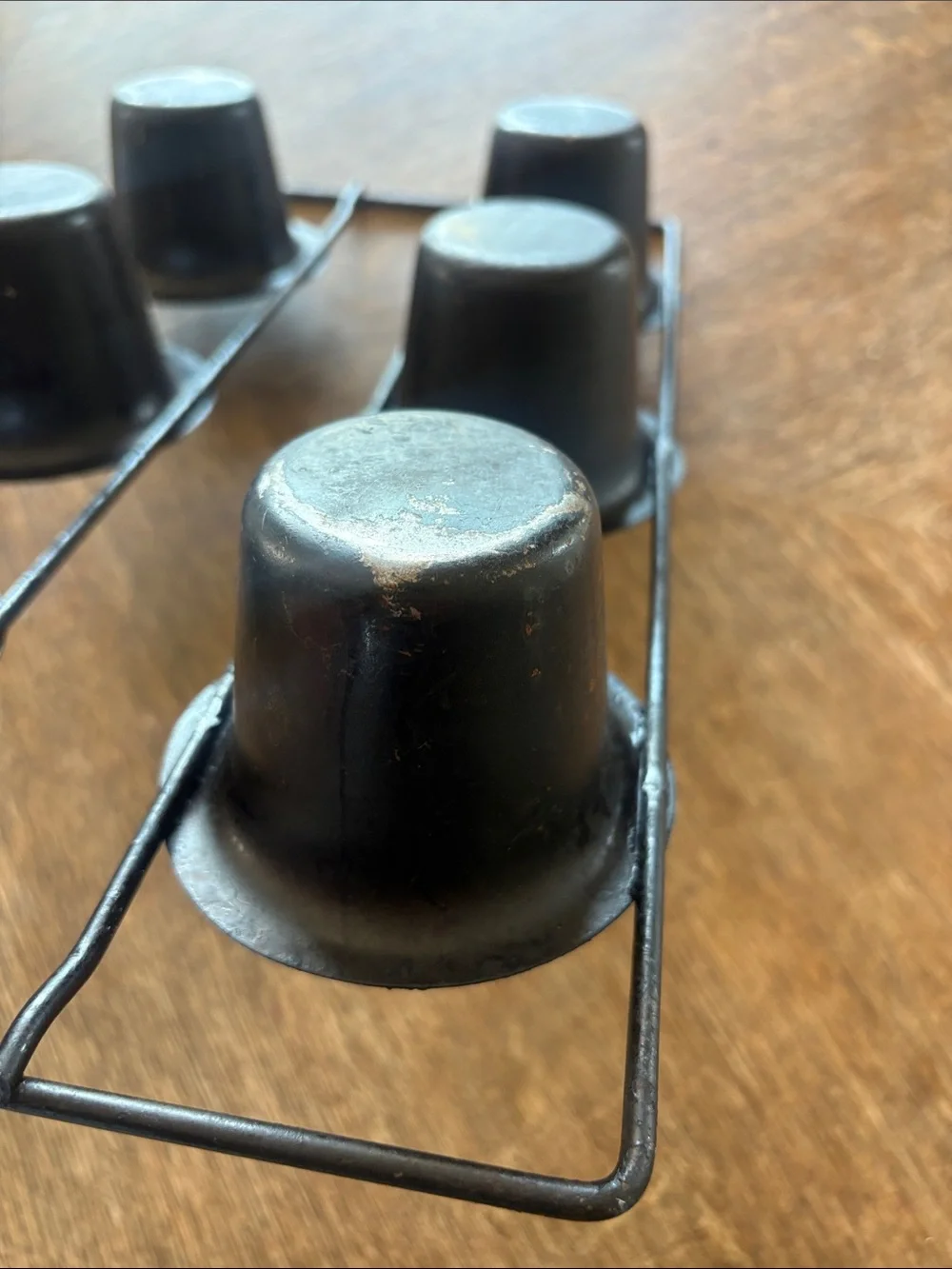 VTG steel wire-frame popover pan